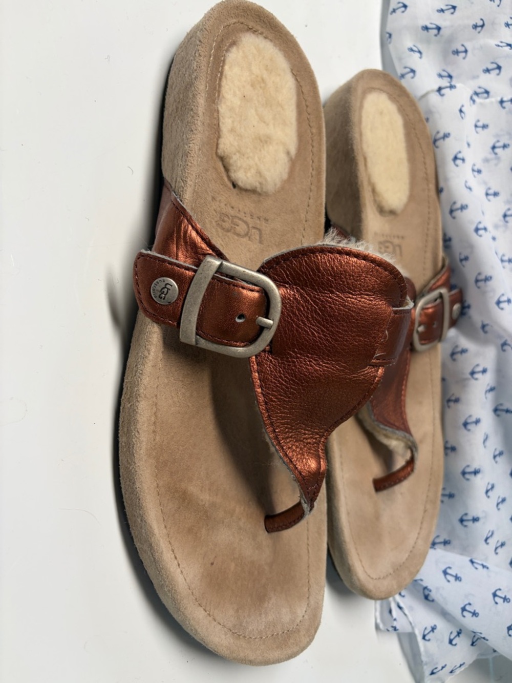 UGG Women's sz 11 Gypsy copper Leather Sandals - Picture 2 of 6